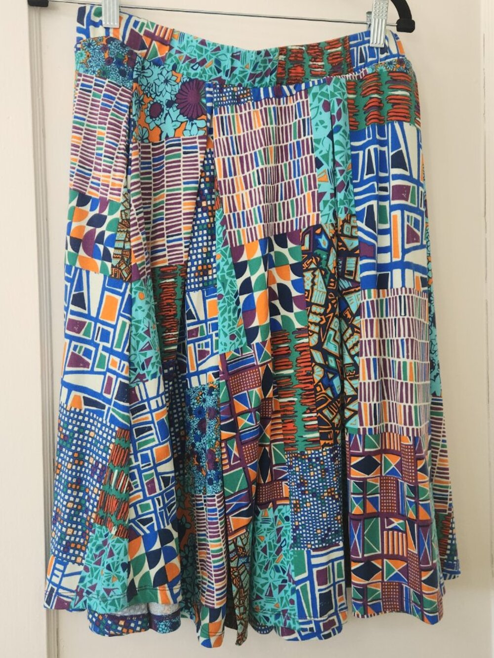 LuLaRoe Madison Skirt Large Teal Multicolor Geometric Print Stretch Knit A-Line